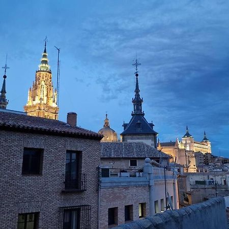 Atico En Toledo Con Terraza Lägenhet Exteriör bild